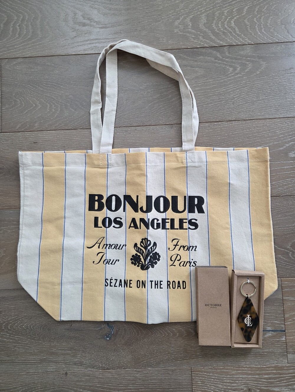 Sezane Bonjour LA tote With Exclusive Keychain - Brand New